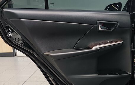 Toyota Camry, 2017 год, 2 190 000 рублей, 34 фотография