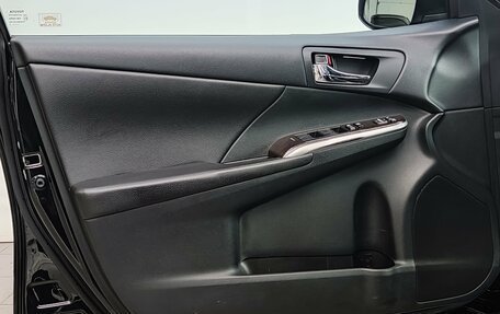 Toyota Camry, 2017 год, 2 190 000 рублей, 32 фотография