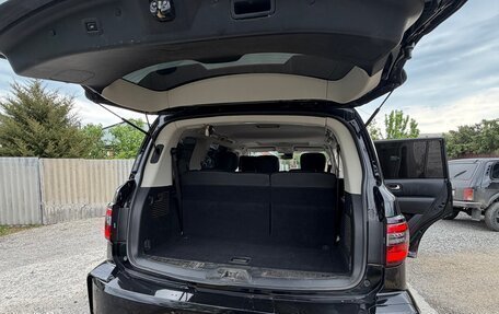 Nissan Patrol, 2010 год, 3 050 000 рублей, 9 фотография