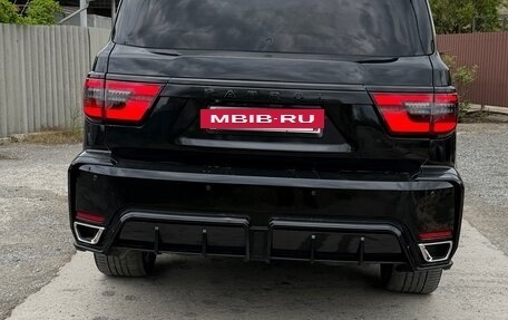 Nissan Patrol, 2010 год, 3 050 000 рублей, 5 фотография