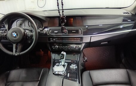 BMW 5 серия, 2013 год, 1 840 000 рублей, 4 фотография