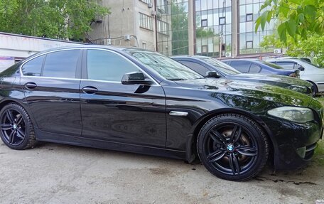 BMW 5 серия, 2013 год, 1 840 000 рублей, 11 фотография