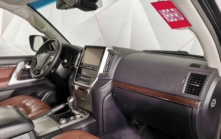 Toyota Land Cruiser 200, 2015 год, 4 995 000 рублей, 12 фотография