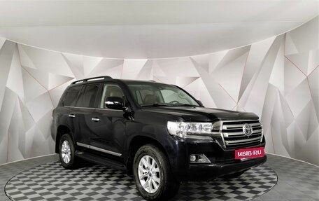 Toyota Land Cruiser 200, 2015 год, 4 995 000 рублей, 3 фотография