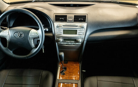 Toyota Camry, 2011 год, 1 349 000 рублей, 5 фотография