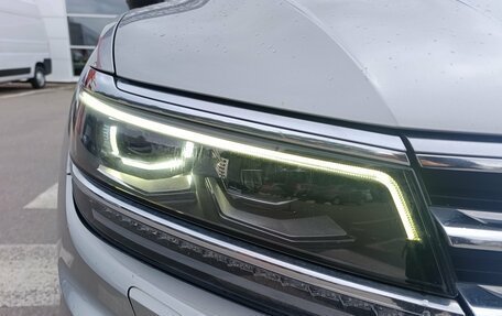 Volkswagen Tiguan II, 2017 год, 2 500 000 рублей, 12 фотография