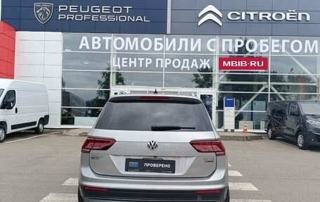 Volkswagen Tiguan II, 2017 год, 2 500 000 рублей, 5 фотография