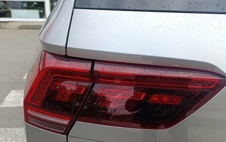 Volkswagen Tiguan II, 2017 год, 2 500 000 рублей, 14 фотография