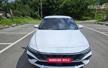 Hyundai Avante, 2024 год, 1 520 000 рублей, 8 фотография