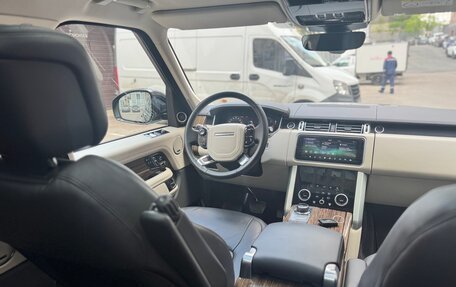 Land Rover Range Rover IV рестайлинг, 2019 год, 7 250 000 рублей, 10 фотография