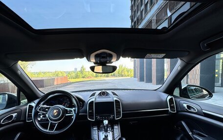 Porsche Cayenne III, 2016 год, 3 100 000 рублей, 19 фотография