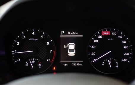 Hyundai Solaris II рестайлинг, 2021 год, 1 700 000 рублей, 12 фотография