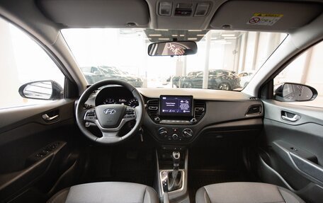 Hyundai Solaris II рестайлинг, 2021 год, 1 700 000 рублей, 21 фотография