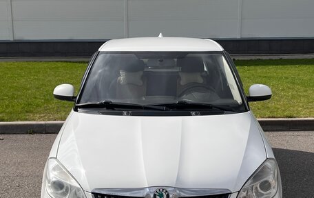 Skoda Fabia II, 2011 год, 420 000 рублей, 3 фотография
