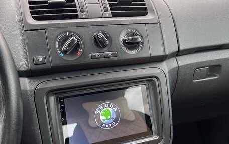 Skoda Fabia II, 2011 год, 420 000 рублей, 9 фотография