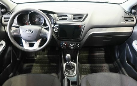 KIA Rio III рестайлинг, 2013 год, 899 900 рублей, 12 фотография