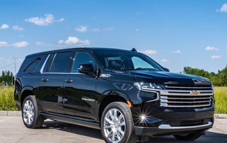 Chevrolet Suburban, 2023 год, 13 500 000 рублей, 1 фотография