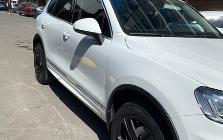 Volkswagen Touareg III, 2017 год, 2 900 000 рублей, 14 фотография