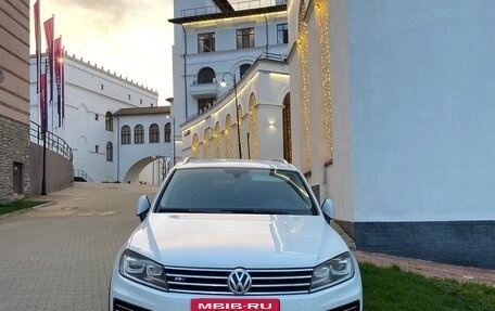 Volkswagen Touareg III, 2017 год, 2 900 000 рублей, 13 фотография