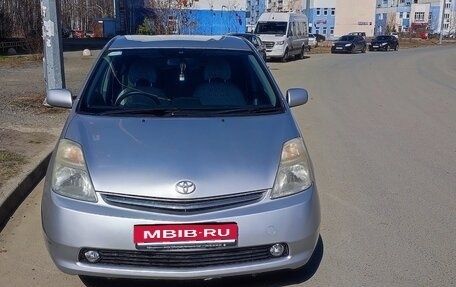 Toyota Prius, 2007 год, 690 000 рублей, 1 фотография