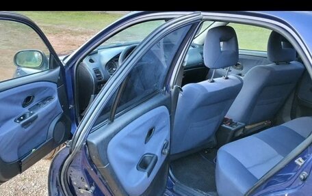 Mitsubishi Carisma I, 2002 год, 185 000 рублей, 12 фотография