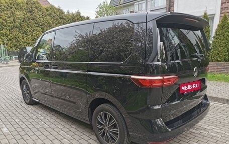 Volkswagen Multivan, 2022 год, 2 фотография
