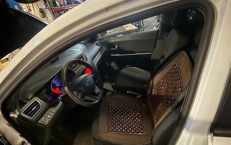 KIA Rio III рестайлинг, 2012 год, 650 000 рублей, 5 фотография