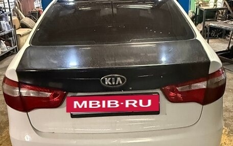 KIA Rio III рестайлинг, 2012 год, 650 000 рублей, 10 фотография