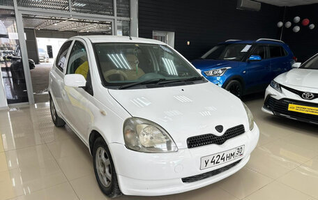 Toyota Vitz, 1999 год, 351 000 рублей, 2 фотография