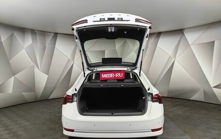Skoda Octavia IV, 2021 год, 2 490 000 рублей, 12 фотография