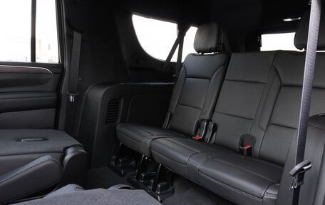 Chevrolet Suburban, 2023 год, 13 500 000 рублей, 9 фотография