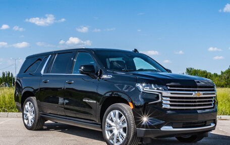 Chevrolet Suburban, 2023 год, 13 500 000 рублей, 2 фотография