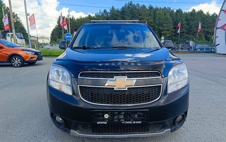 Chevrolet Orlando I, 2011 год, 966 000 рублей, 2 фотография