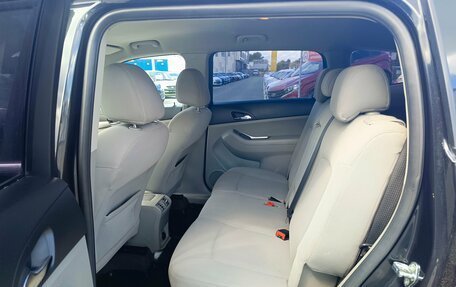 Chevrolet Orlando I, 2011 год, 966 000 рублей, 11 фотография