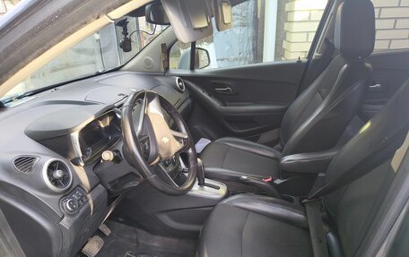 Chevrolet Tracker III, 2015 год, 900 000 рублей, 6 фотография