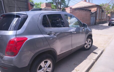 Chevrolet Tracker III, 2015 год, 900 000 рублей, 22 фотография