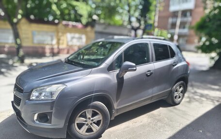 Chevrolet Tracker III, 2015 год, 900 000 рублей, 25 фотография