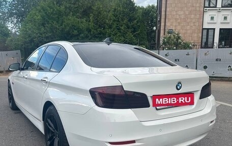 BMW 5 серия, 2014 год, 1 970 000 рублей, 4 фотография