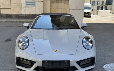 Porsche 911, 2023 год, 23 200 000 рублей, 2 фотография