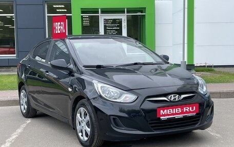 Hyundai Solaris II рестайлинг, 2013 год, 649 000 рублей, 3 фотография