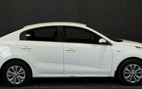 KIA Rio IV, 2019 год, 1 290 000 рублей, 4 фотография