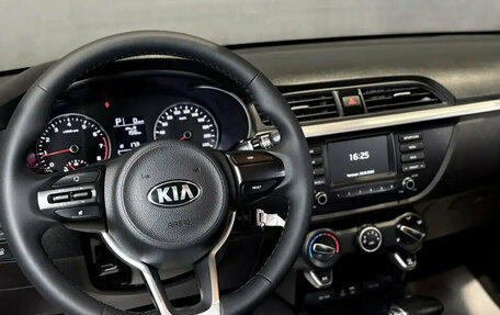KIA Rio IV, 2019 год, 1 290 000 рублей, 10 фотография