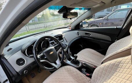 Chevrolet Cruze II, 2012 год, 700 000 рублей, 8 фотография