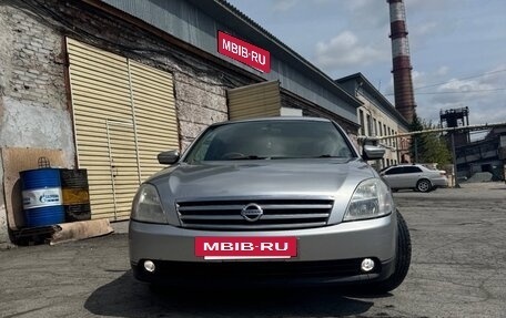 Nissan Teana, 2003 год, 550 000 рублей, 18 фотография