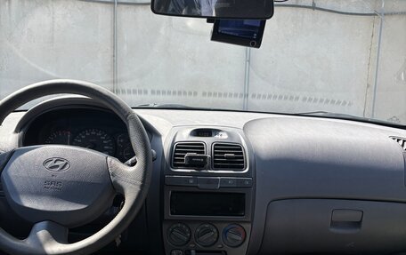 Hyundai Accent II, 2007 год, 570 000 рублей, 10 фотография