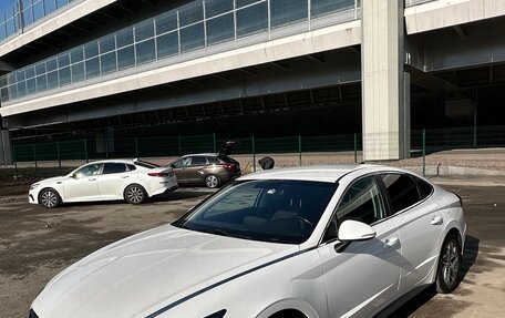 Hyundai Sonata VIII, 2020 год, 2 600 000 рублей, 5 фотография