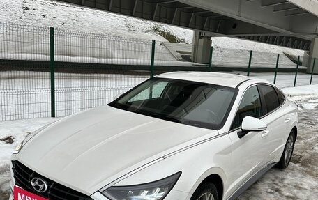 Hyundai Sonata VIII, 2020 год, 2 600 000 рублей, 8 фотография