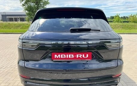 Porsche Cayenne III, 2021 год, 6 645 000 рублей, 7 фотография
