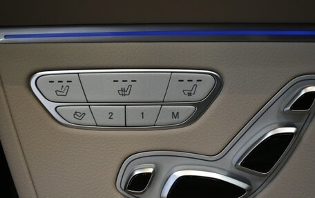 Mercedes-Benz V-Класс, 2025 год, 18 400 000 рублей, 24 фотография