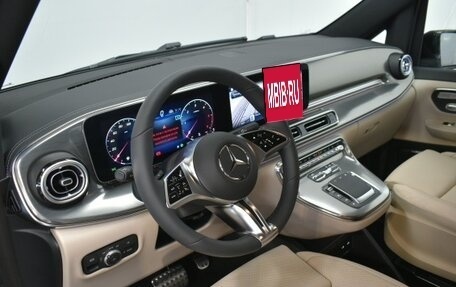 Mercedes-Benz V-Класс, 2025 год, 18 400 000 рублей, 22 фотография